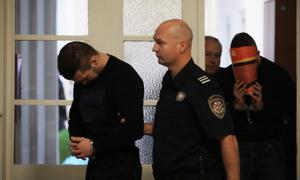 Rijeka: Pravosudni policajci dovode braću Vinković na Županijski sud